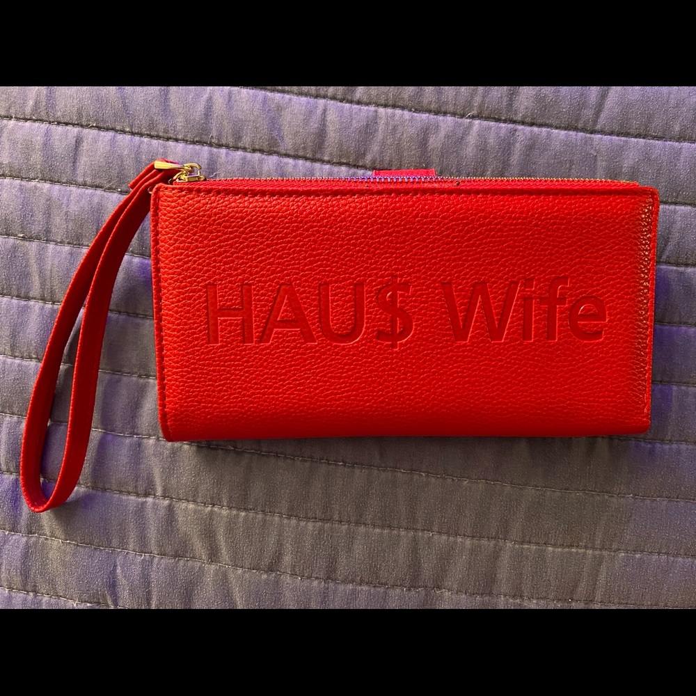 Haus of Sy Wallet
